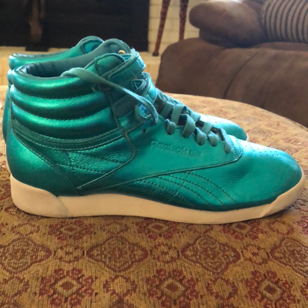 Reebok Hightop Sneakers
